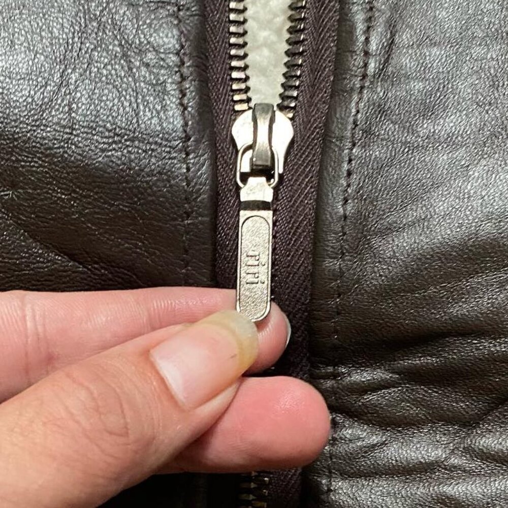 Classic Shearling Leather Jacket - image 3